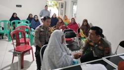 Program One Day One Village, Kapolsek Airgegas Turun Langsung Berikan Pelayanan ke Warga Desa