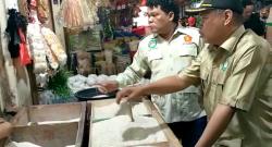 Ketum PAPERA Kunjungi Pasar Pal Tugu Depok Cek Harga Sembako Terutama Beras