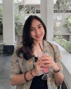 Potret Adinda Indah, Atlet Voli Cantik yang Kini Jadi Reporter Proliga 2023