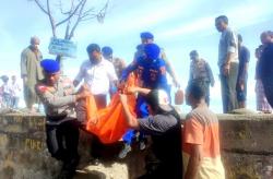 Geger, Seorang Pria Warga Kab Sikka NTT Ditemukan Tewas Terapung di Pantai