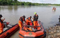 Tim SAR Jayapura Masih Mencari 8 Korban Tenggelam di Sungai Mamberamo