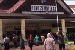 Waduh! Warga Tewas Di Tembak Oknum Brimob Masa Serang  Polres Malinau