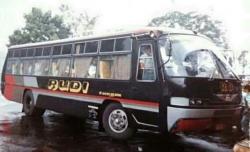 Sang Legendaris dari Lebak, Siapa Pemilik PO Bus Rudi?