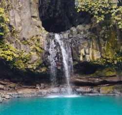 Misteri Curug Cikuluwung Bogor, Mulai Larangan Pakai Baju Merah Hingga Kursi Gaib Kerajaan Mulawarma