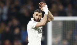 Carlo Ancelotti Berburu Striker Pengganti Karim Benzema, Siapa Bidikannya?