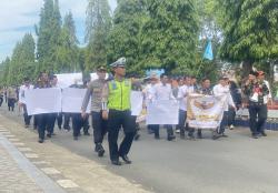 Ratusan Anggota BPD Geruduk Kantor Bupati Bengkulu Utara