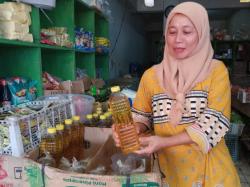 Stok Minim, Harga MinyaKita di Pasar Malingping Lebak Tembus Rp17.500 per Liter