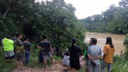 Tercebur ke Sungai Batang Merangin, Bocah 7 Tahun Hilang Terseret Arus