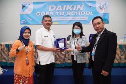 Perluas Kolaborasi Dengan Dunia Pendidikan, DAIKIN Goes To School Kunjungi SMKN 29 Jakarta