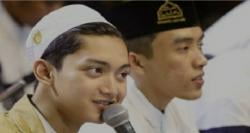 Mengenal Gus Azmi, Dai Muda Sekaligus Vokalis Grup Sholawat yang Jadi Idola Kaum Hawa
