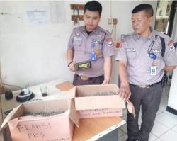 DPRD Karawang Digegerkan Kiriman Paket Kotoran Kambing