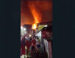 Depo Pertamina Plumpang Terbakar Hebat, Sejumlah Rumah Warga Ikut Terbakar