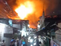6 Orang Meninggal dan 15 Terluka Akibat Kebakaran Depo Pertamina Plumpang