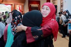 Bertemu Keluarga Korban Kanjuruhan, Gubernur Beri Bantuan Usaha dan Prioritas Masuk SMA/SMK Negeri