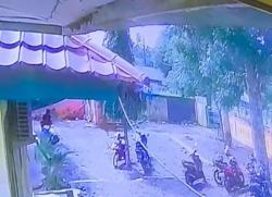 Aksi Curanmor SMA N 1 Bengkulu Utara Terekam CCTV