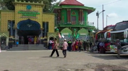 Menjelang Ramadhan, Ribuan Peziarah Banjiri Makam Syekh Maulana Syamsudin Pemalang