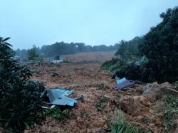 10 Orang Tewas Akibat Tanah Longsor di Natuna