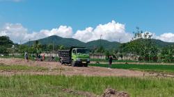Tembok Rumah Retak karena Getaran Alat Berat, Warga Tuntut Perumahan di Kebun Sudak Dihentikan