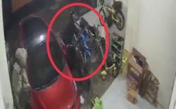 Aksi Kawanan Curanmor Beraksi di Pantura Brebes Terekam CCTV, 1 Motor Sport Berhasil di Gasak