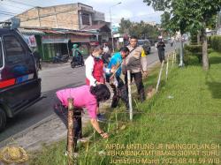 Bhabinkamtibmas Siopat Suhu Polres Pematang Siantar Motivasi Warga Manfaatkan Lahan Tidur