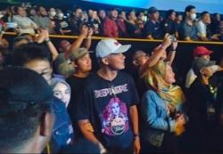 Antusias Nonton Konser Deep Purple di Festival, Ganjar: Bareng Masyarakat Jingkrak-Jingkrak