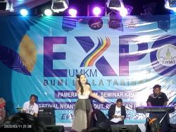 Pedangdut Mungil Jabar Wina Gacima Guncang Puncak EXPO UMKM Mateng