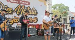 Band Klantink Hipnotis Pengunjung Puncak Dies Natalis ke-42 Wijaya Putra, Ini Aksinya Bikin Meleleh