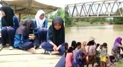 Pelajar di Pandeglang Gunakan Perahu ke Sekolah Imbas Pembangunan Jembatan yang Ambrol