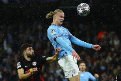 Haaland Menggila, Cetak Lima Gol Bawa Manchester City Melaju Perempat Final Liga Champions