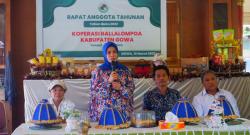 Jadi Pembicara Seminar UMKM Balla Lompoa, Rismawati Beri Motivasi Bagi Pelaku Usaha di Gowa