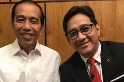 Andre Taulany Unggah Foto Bareng Pak Jokowi, Caption-nya Bikin Netizen Terbilah