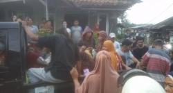 3 Rumah di Lebak Diduga Tersambar Petir, 8 Orang Dilarikan ke Rumah Sakit