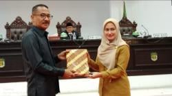 Ketua DPRD Lutra Pimpin Rapat Paripurna Penyerahan LKPJ Bupati Tahun 2022