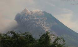 Hari Ini Gunung Merapi Alami 37 Kali Gempa Guguran