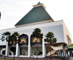 Jadwal Imsakiyah Gresik dan Sekitarnya serta Sholat 5 Waktu Sabtu 25 Maret 2023