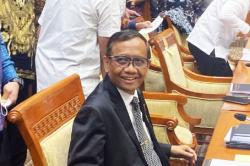 Anggota DPR Terlibat Korupsi karena Jalankan Fungsi Ganda, itu Kata Mahfud MD