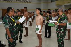 Kasdam I/BB Pimpin Sidang Parade Penerimaan Tamtama PK TNI AD Panda Medan