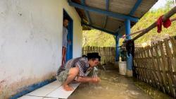 Viral, Jemaah Musala di Garut Berwudhu Gunakan Air Keruh 