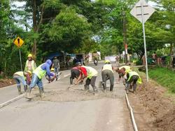 Pemprov Sulsel Alokasikan Rp12 Miliar Penanganan Ruas Jalan Bu'rung-bu'rung dan Benteng Gajah