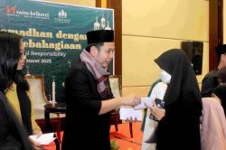 Berbagi Bahagia Ramadan Bersama Yatim Piatu ala Swiss-Belhotel Serpong