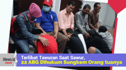 Tawuran Saat Sawur, 22 ABG Dihukum Sungkem Orang tuanya