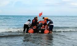 KM Anggrek 1 Ditubruk Tugboat, 2 Orang selamat 1 Masih Dicari Tim SAR 