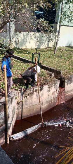 AMPLI Kota Dumai Kecam Aktivitas Pembuangan Limbah Batubara PT SDS ke Aliran Parit Warga