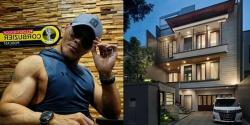 Intip 10 Potret Rumah Mewah Deddy Corbuzier, Suasananya Terasa di Bali