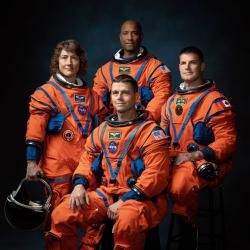 4 Astronaut Ini akan Mengintip Bulan dari Jarak Dekat Selama 1 Minggu