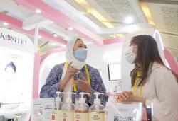 Kosme Siap Cetak Beautypreneur Muda yang Pandai Manfaatkan Peluang  Bisnis