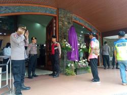 Ratusan Aparat Amankan Ibadah Paskah di Pringsewu