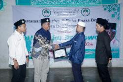 Santri Dukung Ganjar Berikan Bantuan Material untuk Pembangunan Musala Ponpes di Tapanuli Tengah