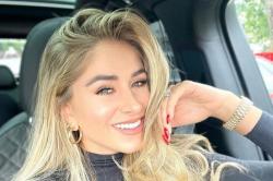 5 Pesepakbola Muslim yang Dikenal Miliki Istri Supercantik