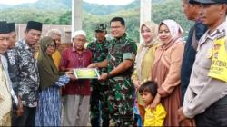 Anggota TNI AD Bangun Musholla Dari Sisipan Gaji, Dandim 1628 SB Tinjau Langsung Beri Bantuan Tunai